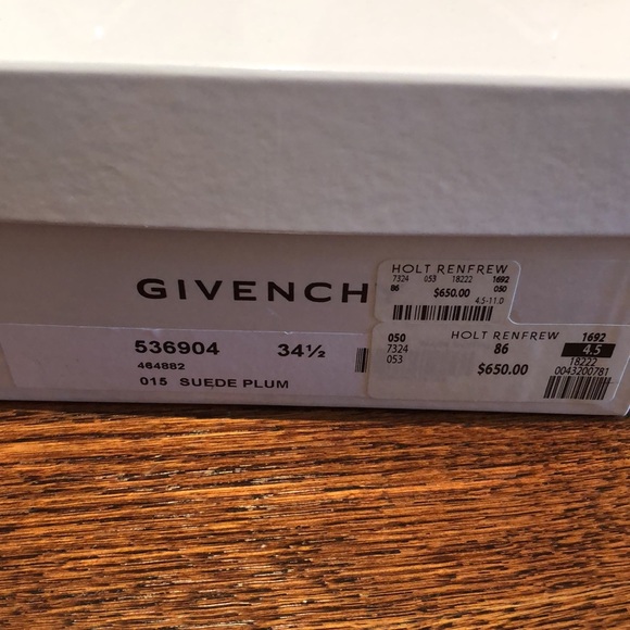 Pumps - Picture 2 of 4